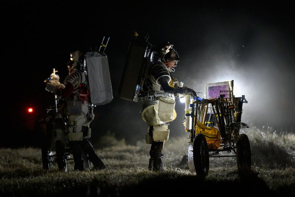 Inside JETT5: Simulating Moonwalks for NASA's Artemis III